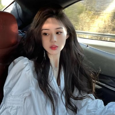 卡美拉对深海怪兽吉古拉